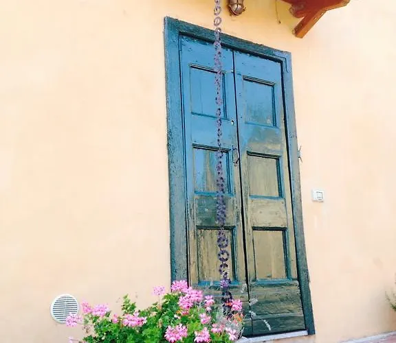 Stradivari Oda ve Kahvaltı