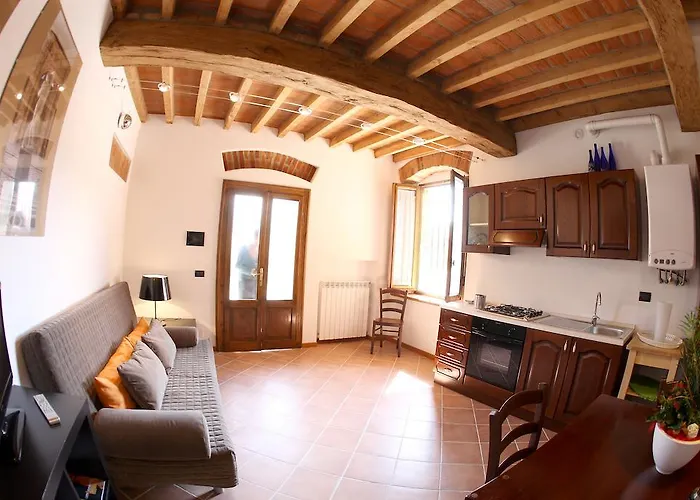 Oda ve Kahvaltı Stradivari Cremona