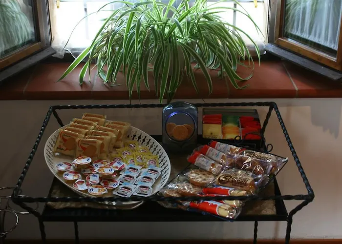 Oda ve Kahvaltı Stradivari Cremona