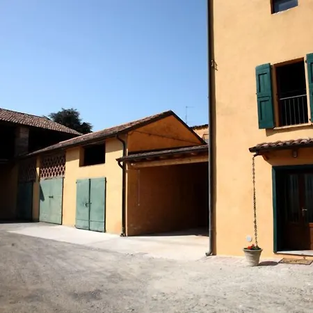 فندق مبيت وإفطار Stradivari 3*