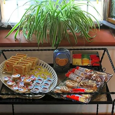 Bed and breakfast Stradivari 3*